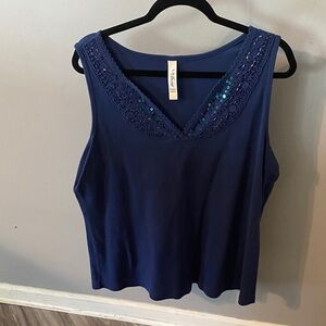 L.A. Blues Navy Sequin Lace V-Neck Sleeveless Camisole